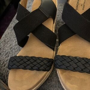 Sonoma Black and Tan Sandals with Minimalist Design
